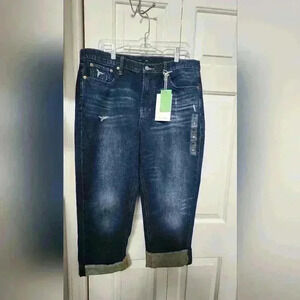 Lucky Brand NWT Distressed Women's Capri Size 12